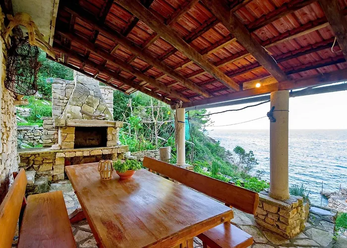 House Hidden Bay-one Bedroom With Terrace Ans Sea View * Blato (Korcula)