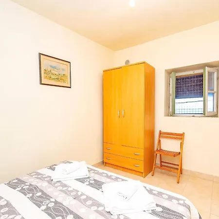 House Hidden Bay-one Bedroom With Terrace Ans Sea View Ferienhaus