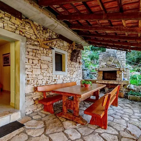 House Hidden Bay-one Bedroom With Terrace Ans Sea View Ferienhaus