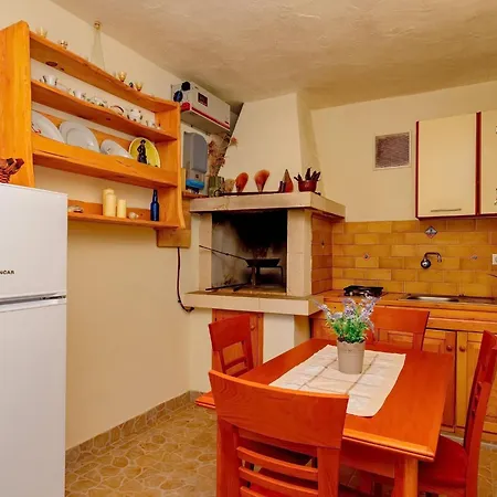 Holiday home House Hidden Bay-one Bedroom With Terrace Ans Sea View