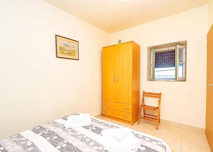 House Hidden Bay-one Bedroom With Terrace Ans Sea View Nyaraló